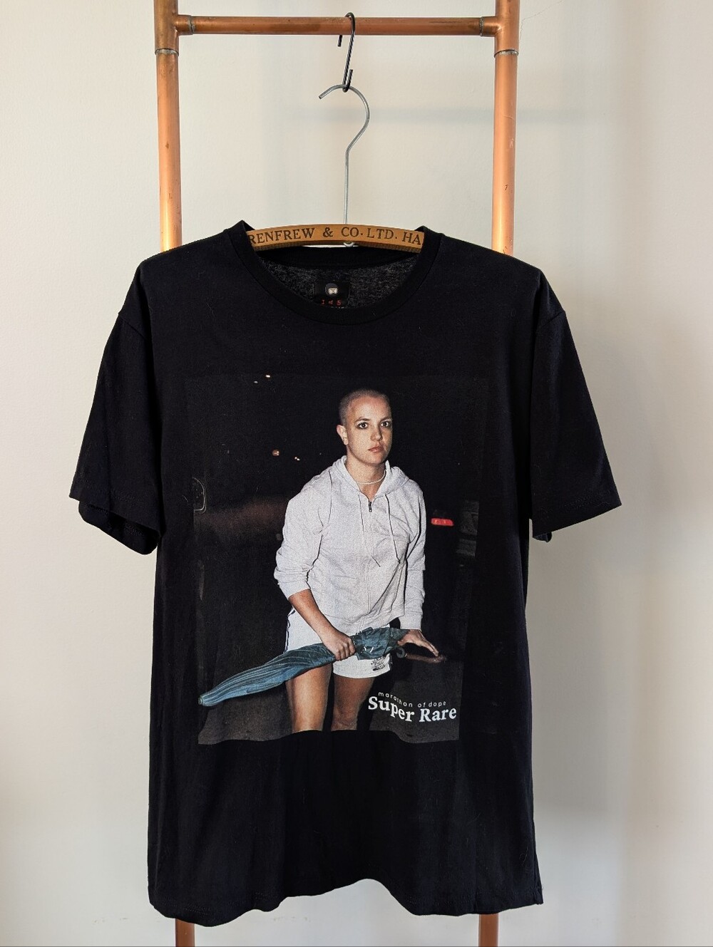 ☂️ Britney Spears (Crashing Out T-shirt) Unisex - Size Large ☂️ Limited (1 of 5) - Picture 2 of 7
